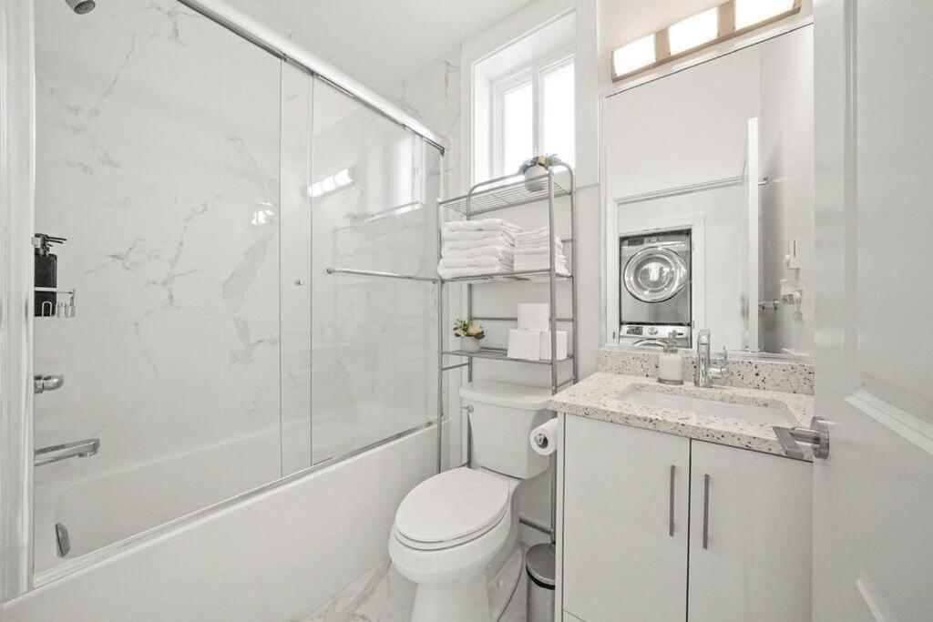 Entire New Cozy And Modern 2-Storey House Vancouver Dış mekan fotoğraf